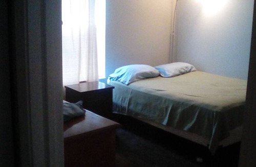 Pike House | 2Miles from the Indy500Race fans 180 a night or 800 a week for nice room