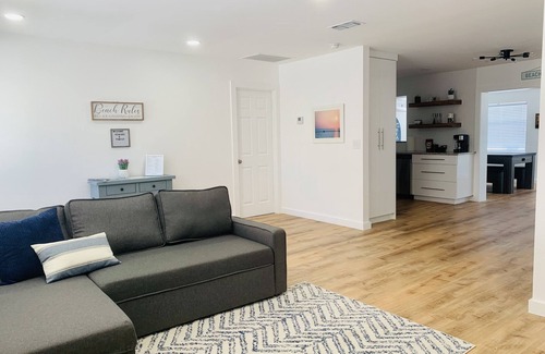 Hobe Sound House | 2miles to Beach, Entire Home + Guest House + Heated Pool