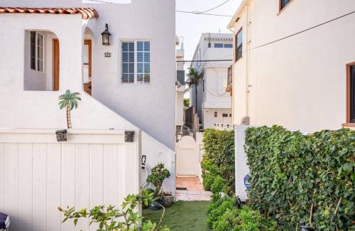 The Strand House | 2min2Beach, Netflix, AC, WD,15min2LAX, Fast Wifi