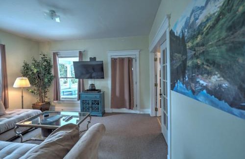 Oneonta Apartment | 2nd Base Apt 1 All Star Baseball Rentals