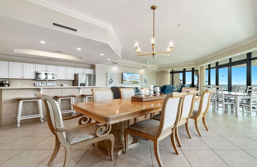 Orange Beach Condo | 2nd Floor! Avoid the Elevators! New Owner, Completely remodeled!