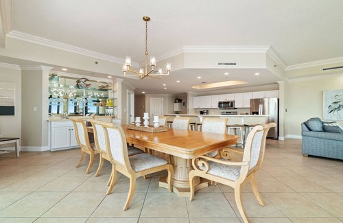 Orange Beach Condo | 2nd Floor! Avoid the Elevators! New Owner, Completely remodeled!