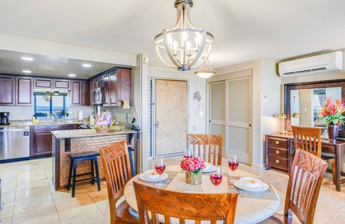 Princeville Condo | 2nd-floor condo with balcony, W/D, AC, outdoor pool, hot tub, tennis & grill