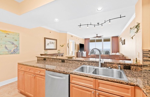 Fort Walton Beach Condo | 2nd Floor Gulf Front Condo Fun Amenities, Nearby Shopping & Dining
