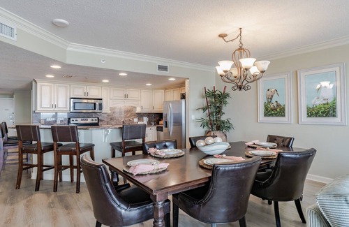 Orange Beach East Condo | 2nd Floor, HUGE Balcony, Premium Phoenix X Condo!