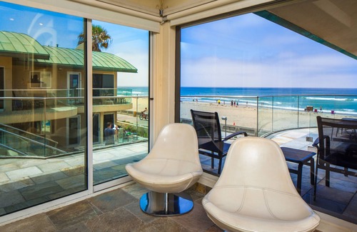 Central Mission Beach Condo | 2nd Floor Surf Rider Condo In Mission Beach - Hot Tub And Ocean View
