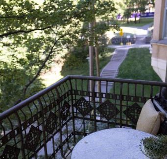 Kluuvi Apartment | 2ndhomes 2BR City Center Apartment with Balcony & Park view