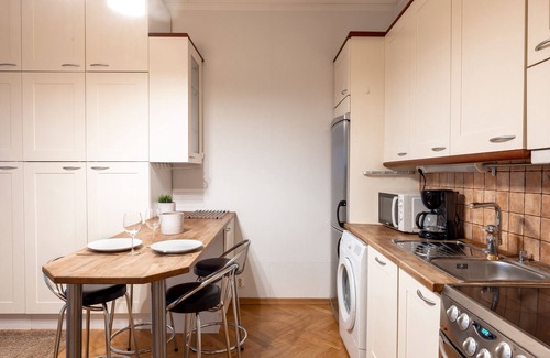 Punavuori Apartment | 2ndhomes Cozy & Compact Top Floor Studio
