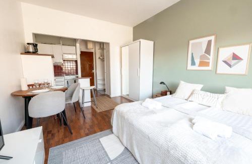 Ullanlinna Apartment | 2ndhomes Cozy Helsinki Center Studio with Park View