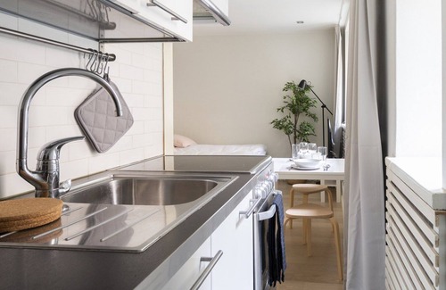 Kluuvi Apartment | 2ndhomes Cozy studio in Kluuvi