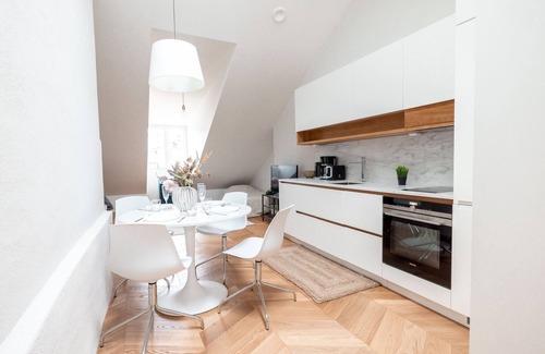 Ullanlinna Apartment | 2ndhomes Ullanlinna Penthouse Apartments