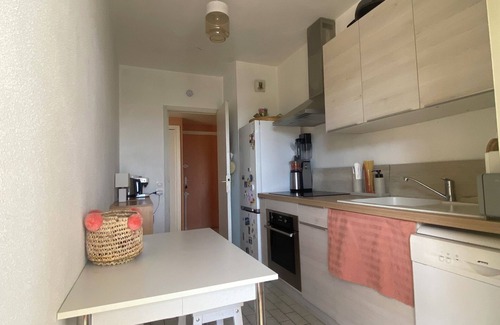 Nice Apartment | 2p Standing Dans Residence au Calme