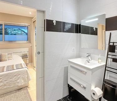 Villeneuve Loubet Beach Apartment | 2Pièces Marina Baie des Anges