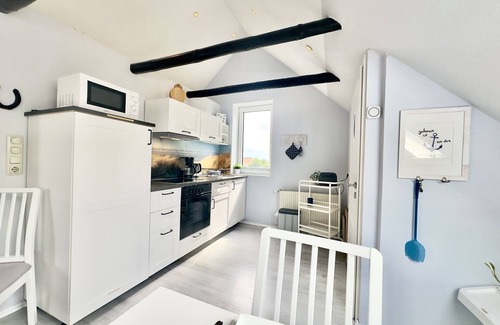 Wiarden Apartment | 2zkb, 60qm, Eigenes Bad, bis zu 3 Erw. + 1 Kind