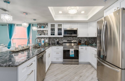 North Redington Beach Condo | 3/2 directly on North Reddington Beach! 314 RamSea