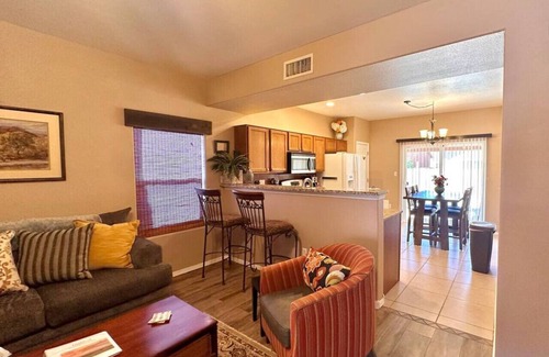 Las Cruces House | 3/2 near Field of Dreams