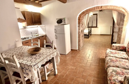Montecatini Val di Cecina Apartment | 3 APARTMENTS in country house FONTEMIGLIARI Montecatini vd Cecina, TUSCANY