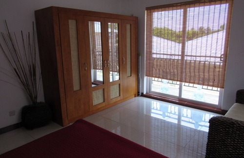 Flic-en-Flac Apartment | 3 APARTMENTS of 110 m2 - ACCOMMODATION CAPACITY: 20 People