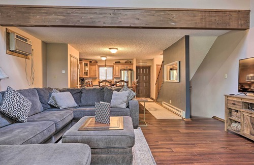 Village at Camelback House | 3 bd 2 bath home at Camelback for year around fun
