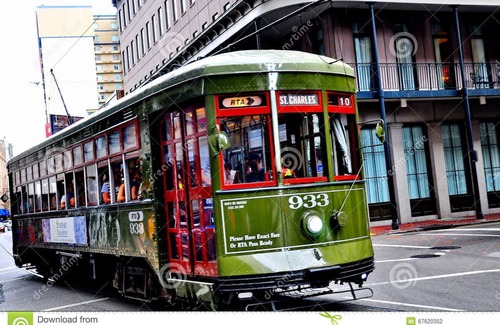 French Quarter Condo | 3 BD ROOM 2 minutes walk to French Quarter and bourbon st