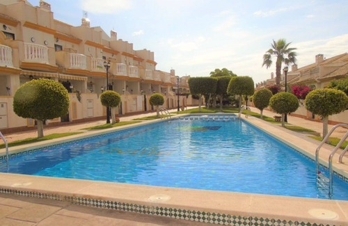 Orihuela Costa House | ✓3 BDR sleeps 5✓Pool View✓Family Friendly ✓Walking Distance to Amenities & Beach