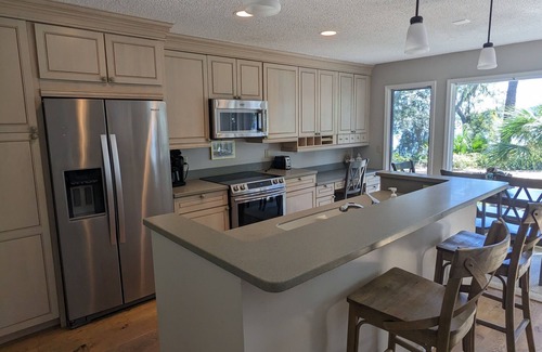 Dataw Island House | 3 Bdrm 2 Bath Waterfront Villa on Dataw with Dock, Bikes, Pool and Beach Pass!