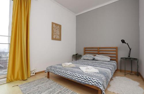 Bucharest City-Centre Apartment | 3 bdrm apartment in city center
