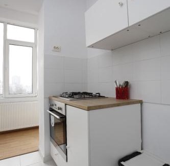 Bucharest City-Centre Apartment | 3 bdrm apartment in city center