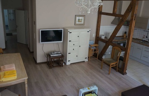 Naumburg Apartment | 3 beautiful vacation apartments with 2 bedrooms - Holiday apartment 1, 84 sqm, 2 bedrooms, balcony
