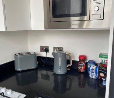 Greenwich West Apartment | 3 Bed 2 Bath Apartment Near Greenwich Park 6 guests maximum