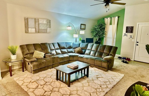 Lubbock House | 3 bed/2 bath fully furnished spacious cozy place ready for you to call it home!