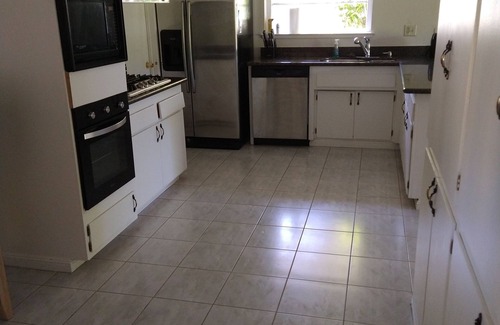 East San Mateo House | 3 Bed 2 Bath House San Mateo Next to Lagoon