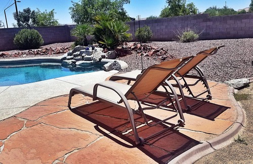 Coronado Ranch House | 3 bed/2 bath in a very nice neighborhood in gilbert