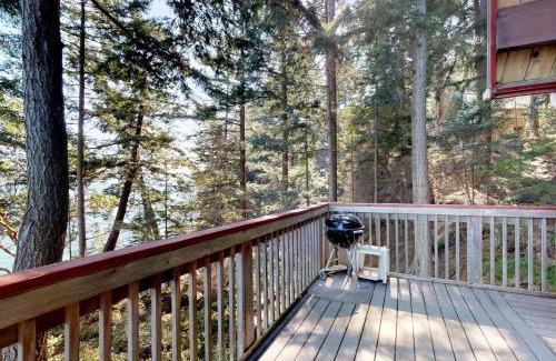 Olga House | 3 Bed 2 Bath Vacation home in Eastsound