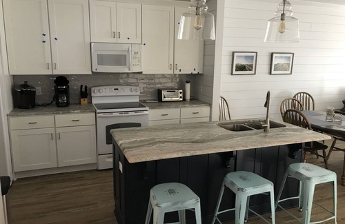 Mexico Beach House | 3 Bed/3 Bath ~ beachside HWY 98, 1/2 block To Beach Access W/Pool Sea Goddess