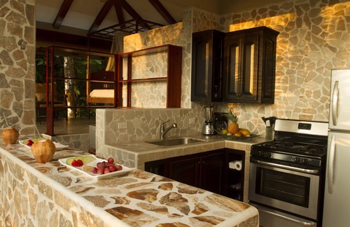 Ballena Villa | 3 Bed 3 Bath Ocean View Home in Central Uvita with private pool