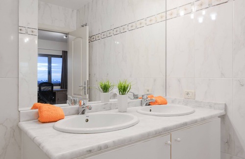 Costa Adeje Villa | 3 bed 3en-suite bath villa private heated pool@28º