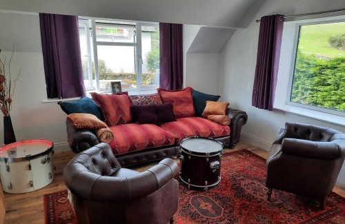 Hawkshead House | 3 Bed Barn - Sleeps 6 - Parking - WIfi