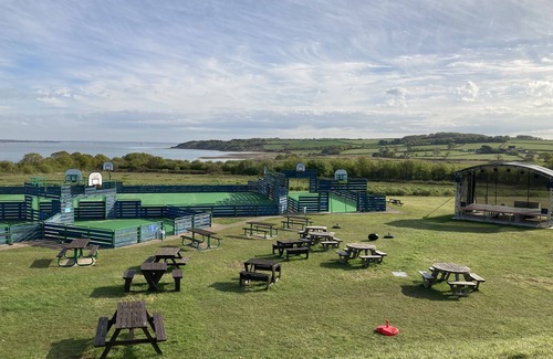 Cowes Cabin | 3 Bed Caravan Sea Views Discounted Ferry