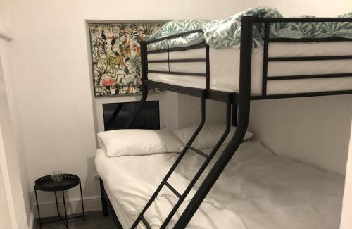 Newton Ferrers House | 3-Bed Cottage-Plymouth-Dog friendly-Sleeps7
