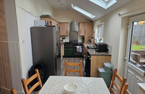 Kirriemuir House | 3-Bed Cottage with Garden in Kirriemuir Centre