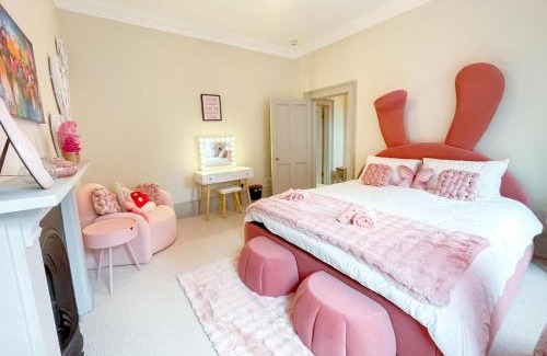 Bath City Centre House | 3-Bed gem with Bath Abbey views