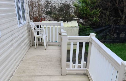 Mappleton Ski Chalet | 3 bed holiday home based at Skipsea Sands