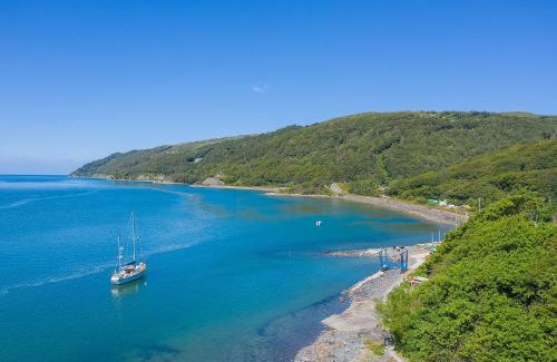 Aberdovey House | 3 Bed in Aberdovey DY033