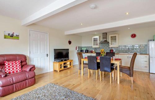 Blackford House | 3 Bed in Bruton HTORV