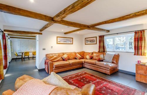 Caldbeck House | 3 Bed in Caldbeck 86087
