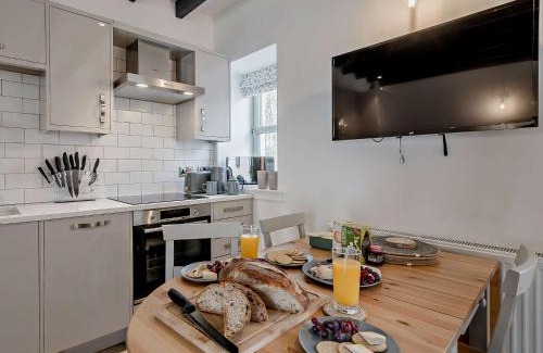 Comrie House | 3 Bed in Comrie 90794