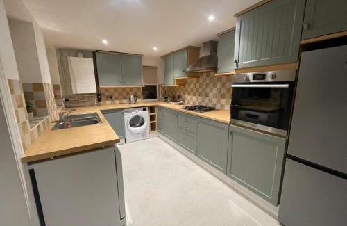 Harrogate House | 3 Bed in Harrogate oc-d32616