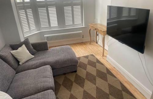 Harrogate House | 3 Bed in Harrogate oc-d32616