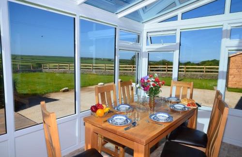 Hartland House | 3 Bed in Hartland GLAKE